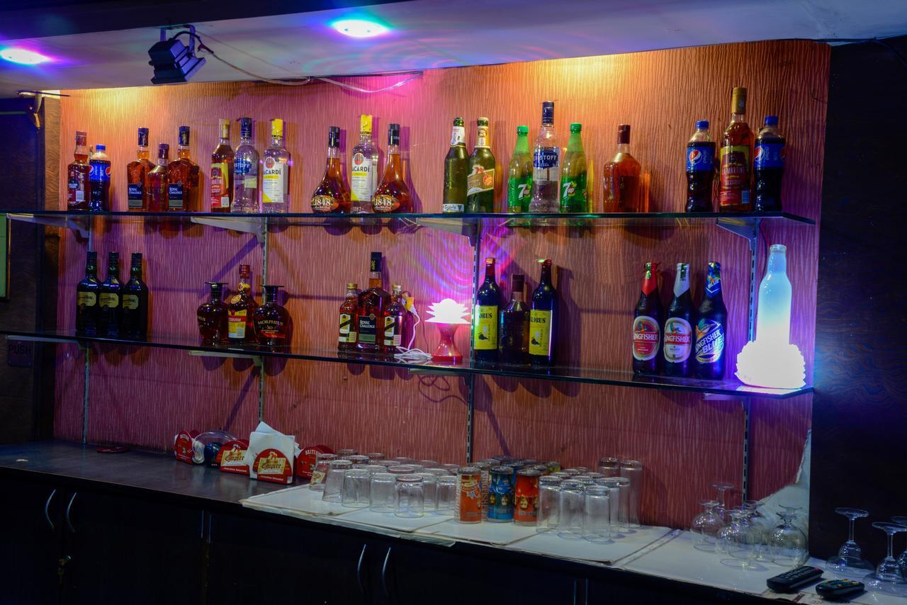 Oyo 14933 Rpr Residency Hotel เชนไน ภายนอก รูปภาพ