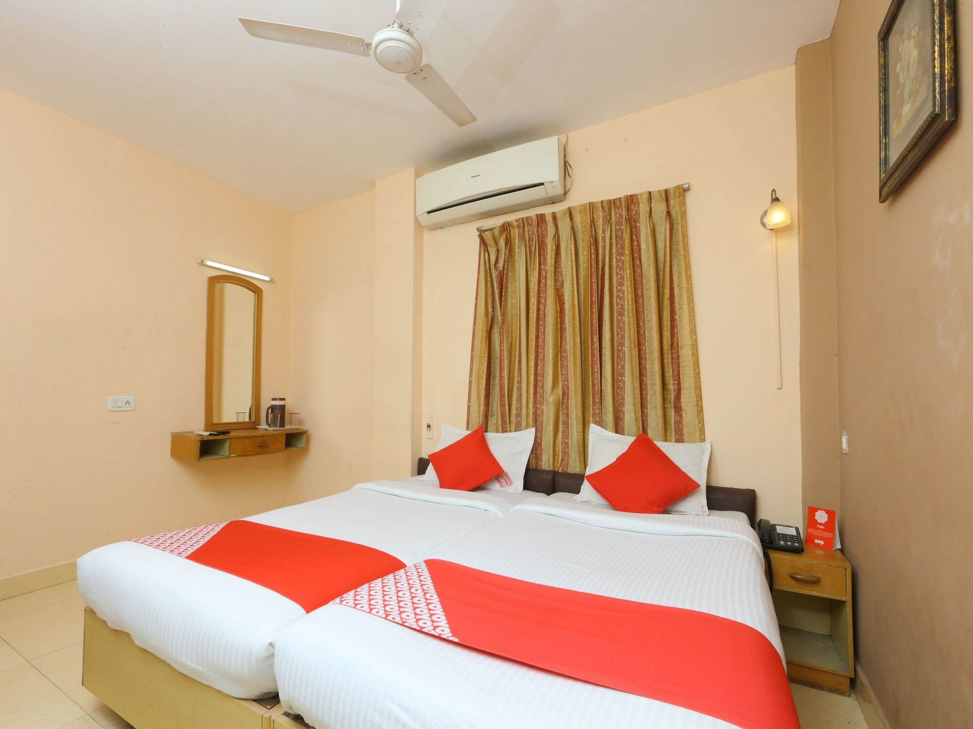 Oyo 14933 Rpr Residency Hotel เชนไน ภายนอก รูปภาพ